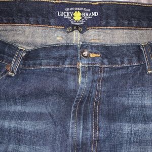 Lucky Brand men’s 42x30 181 relaxed fit